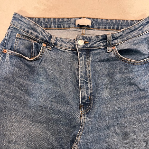 H&M Straight Crop Jean - Size 12 - Picture 3 of 6